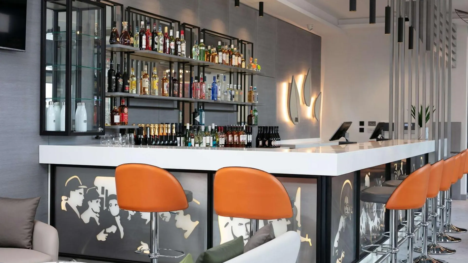 Hotel Spark By Hilton Luton Luton