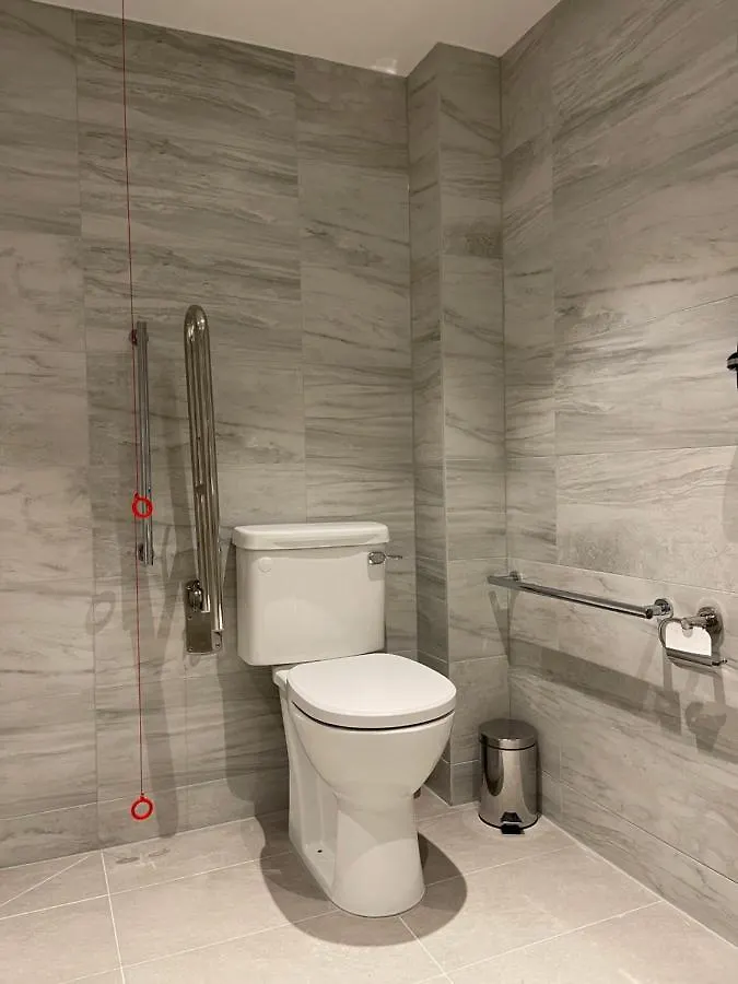 Hotel Spark By Hilton Luton Luton