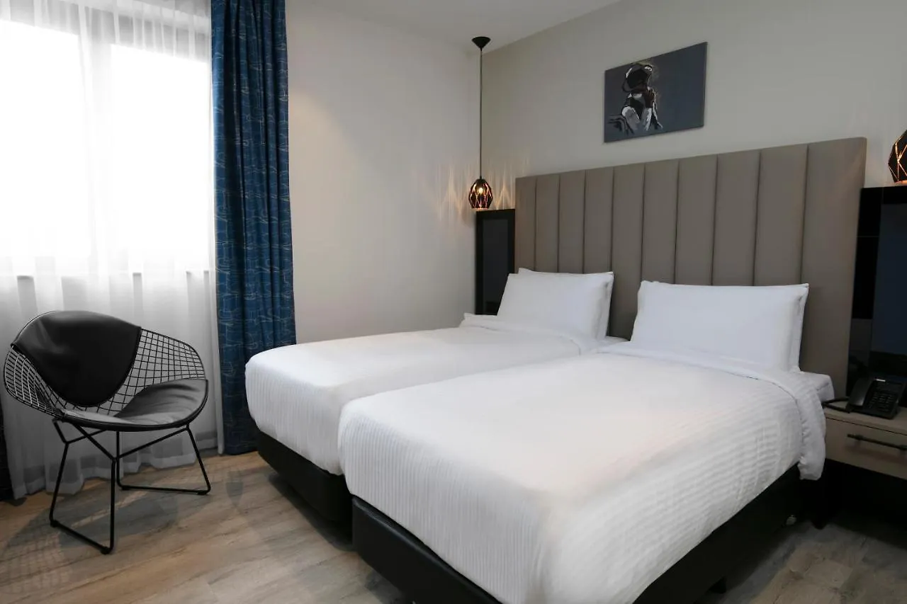 Spark By Hilton Luton Luton  4*, Luton (Bedfordshire) Velká Británie