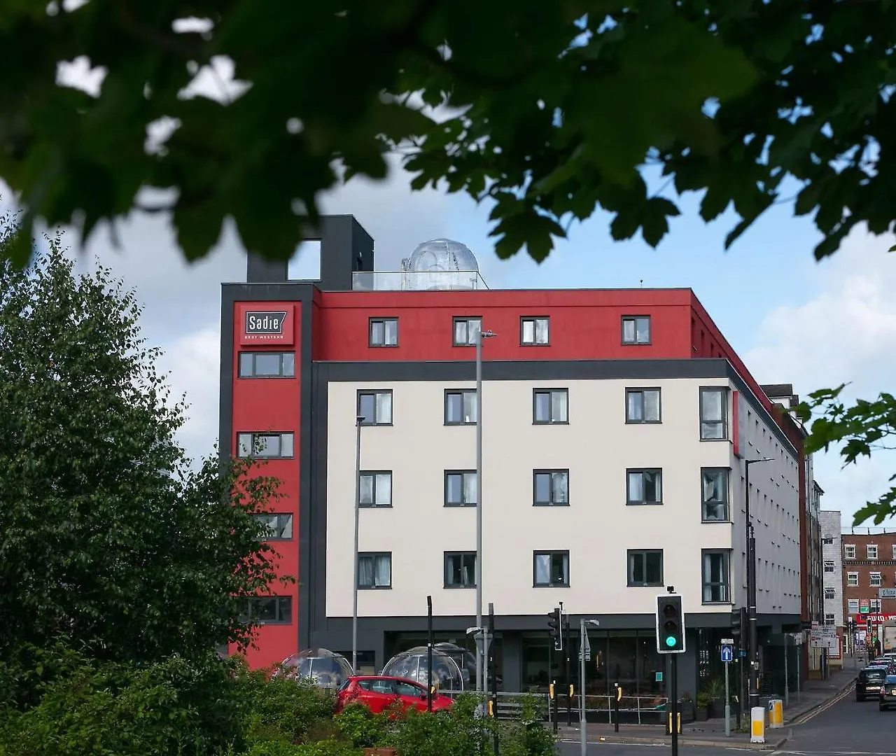 Hotel Spark By Hilton Luton Luton